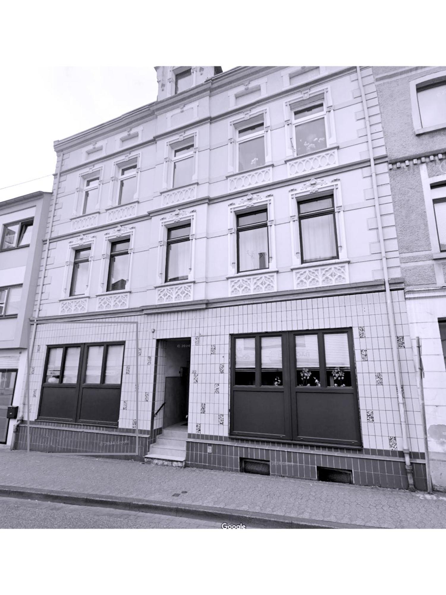 Designer Loft Center, Secured Parking, Cozy Apartment, Nuerburgring